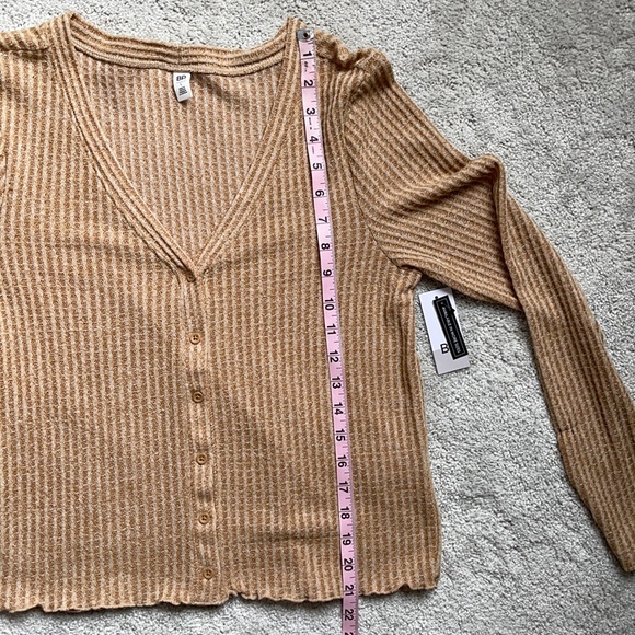 BP Ribbed Button-Up Cardigan - Picture 8 of 9